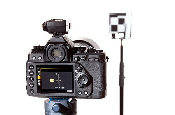 Datacolor SpyderLensCal - zestaw pozwalający na korekty ostrości zestawu aparat/obiektyw - obrazek 2