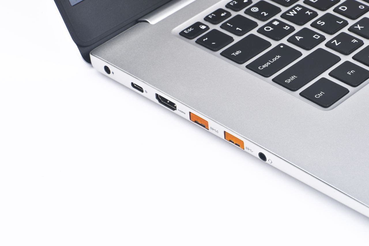 Blokada portu USB Smart Keeper USB Port Lock Basic - obrazek 2