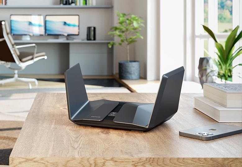 Router Wi-Fi 6E AX11000 Netgear Nighthawk RAXE500 - obrazek 3