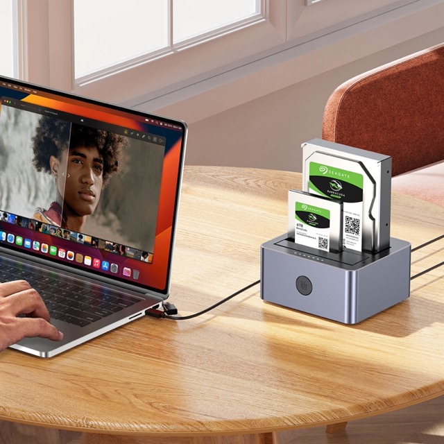 Stacja dokująca dla dysków HDD 2.5 i 3.5 USB Type-C Stacja klonująca Unitek - obrazek 3