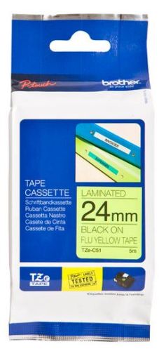 Taśma do drukarki etykiet Brother TZEC51 24mm Czarny na Fluorescencyjnym Żółtym - obrazek 3