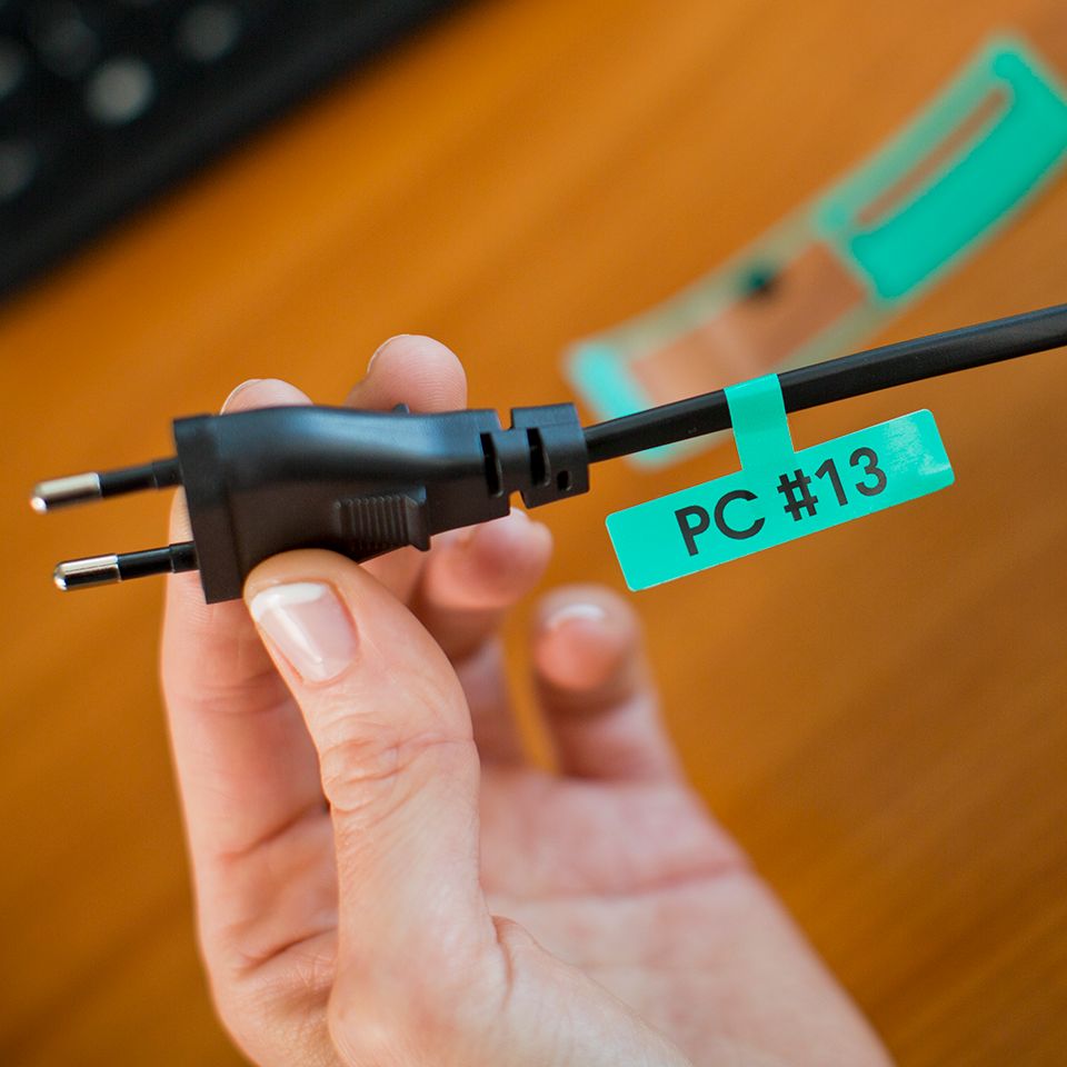 Taśma do drukarki etykiet Brother FLE7511 24mm Czarny na Zielonym - obrazek 3