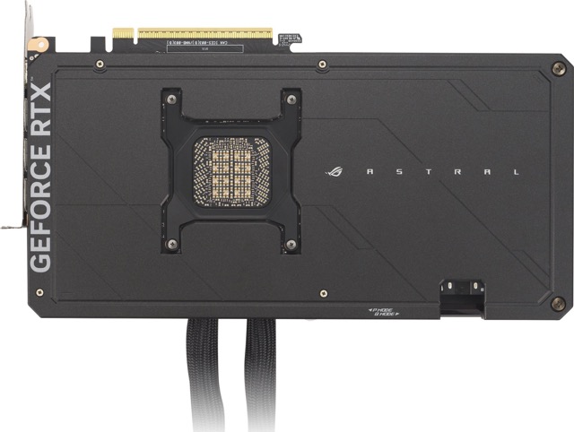 GeForce RTX 5090 32GB Asus ROG Astral LC OC - obrazek 3