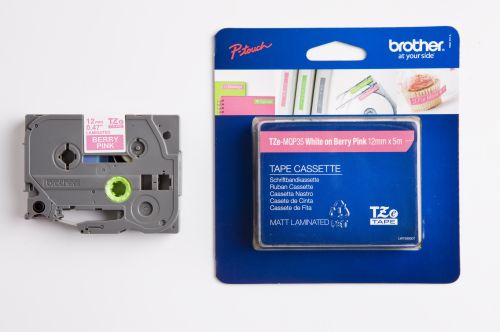 Taśma do drukarki etykiet Brother TZEMQP35 12mm Biały na Różowym - obrazek 4