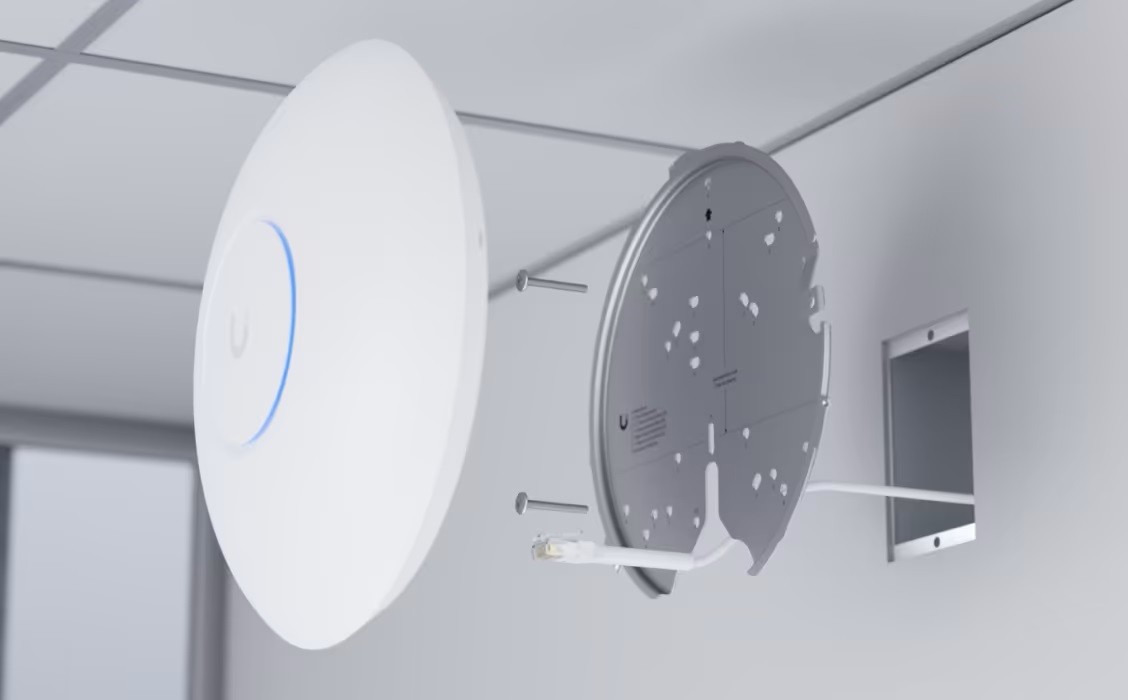 Access Point Wi-Fi 7 Ubiquiti UniFi U7 Pro Max - obrazek 4