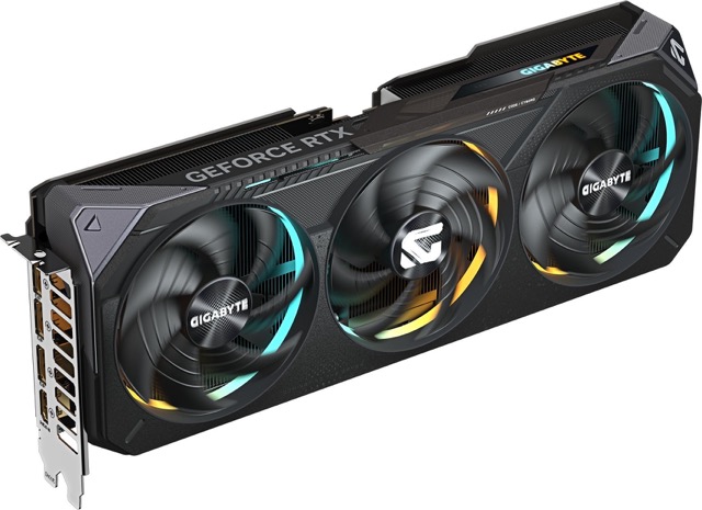 GeForce RTX 5070 12GB Gigabyte Gaming OC - obrazek 2